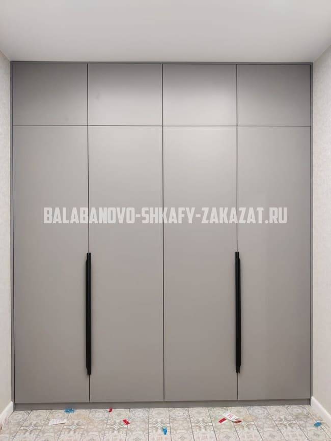 Распашные шкафы Балабаново