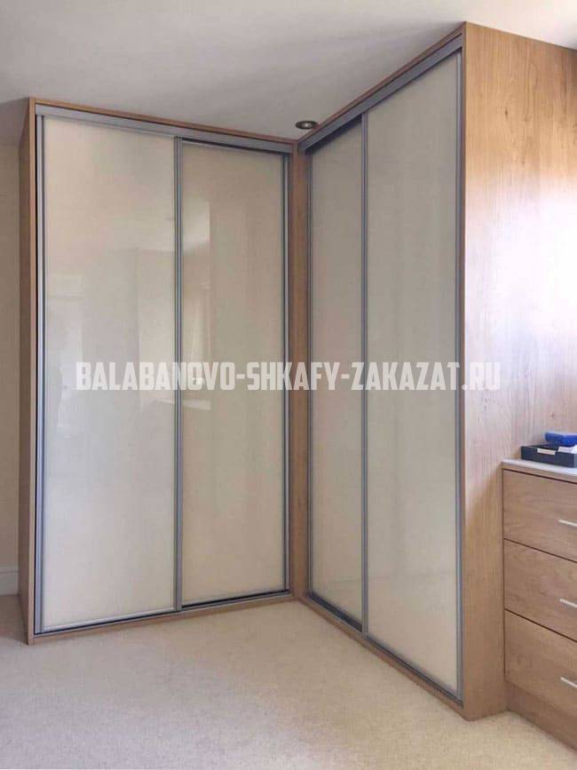 Шкафы угловые Балабаново