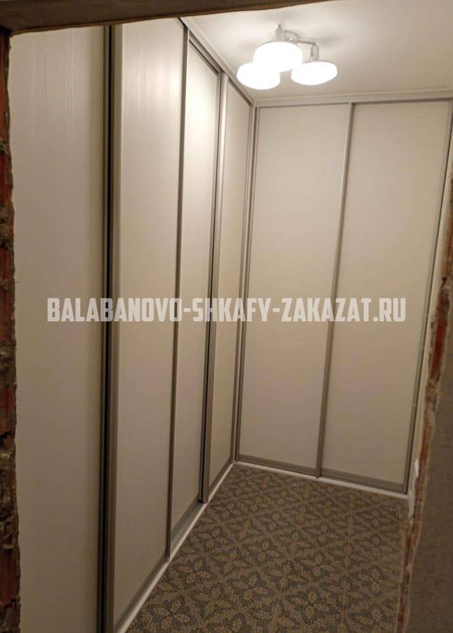 Шкафы угловые Балабаново