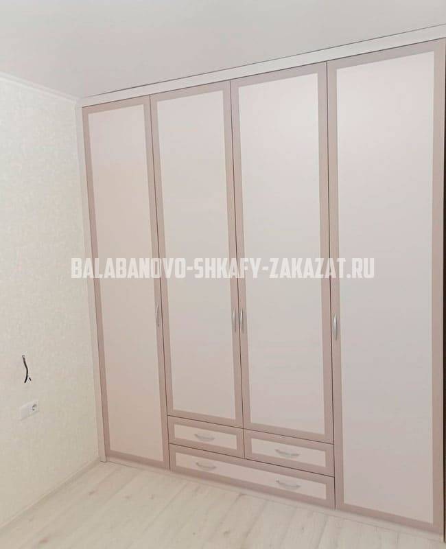 Шкафы в спальню Балабаново